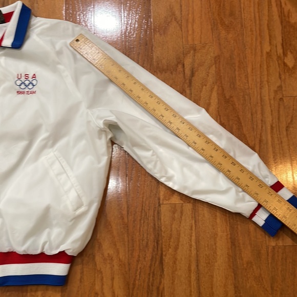 Aristo Jac USA X-Large 1988 Olympic Team Bomber Style Lightweight Jacket Pockets - Picture 6 of 14